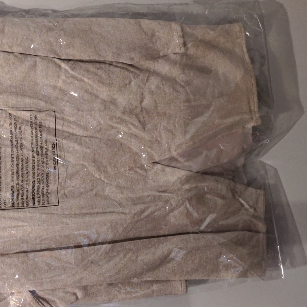 Halston Top - Picture 6 of 13